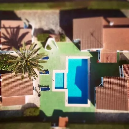 Angelina 3 Hab. Vakantiehuis *