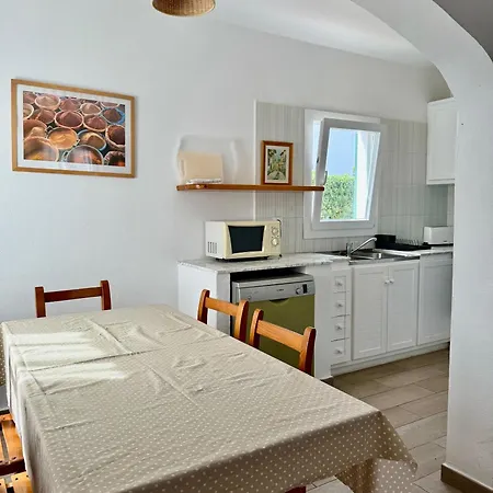 Angelina 3 Hab. * Cala Blanca (Menorca)